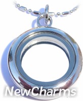 Curvy Heart Necklace